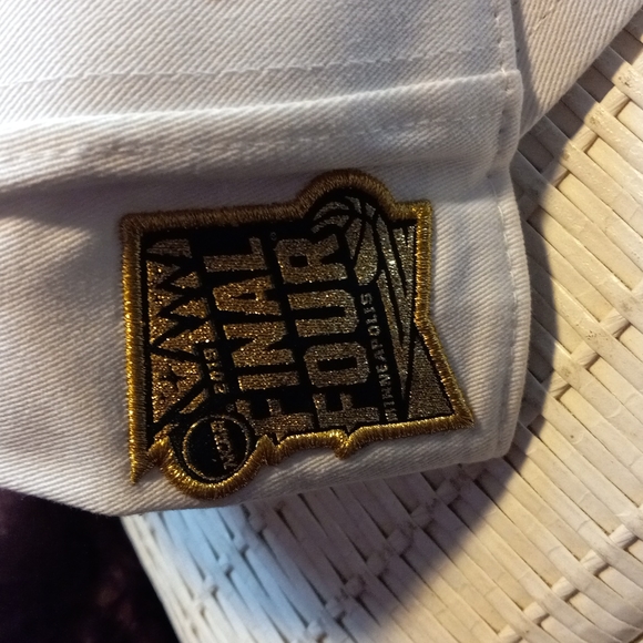 H-16 Nike Ball cap - Picture 4 of 9